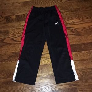 Boys Medium Nike Sweatpants